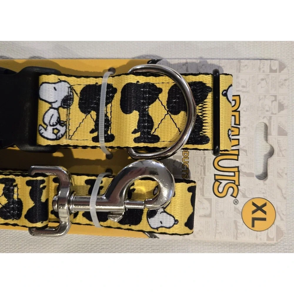 NWT Peanuts Snoopy  5 foot Leash And Adjustable Collar  Size XL Charlie‎ Brown